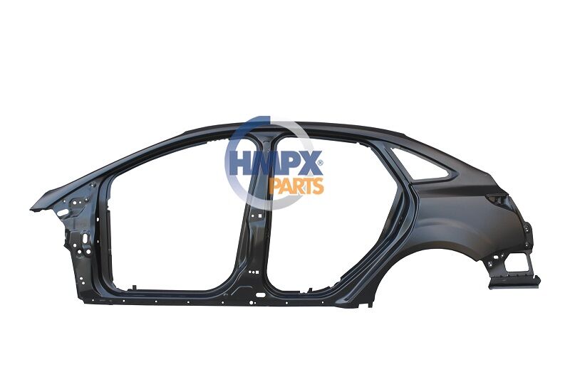 ÖN KAPI YUVASI+ARKA ÇAMURLUK SOL KOMPLE SEDAN FOCUS 11>18 (SEDAN)