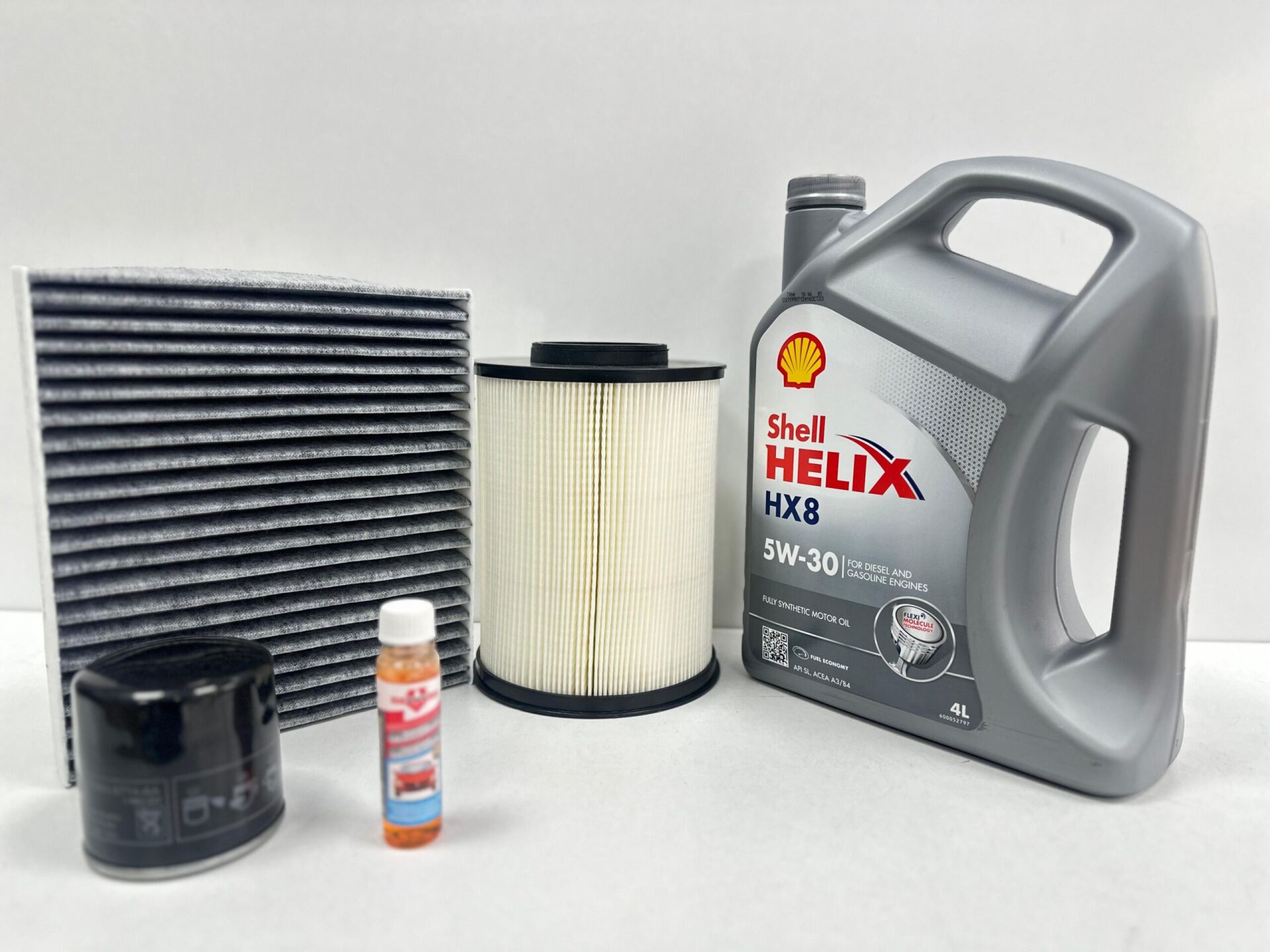 FOCUS 2 BAKIM SETİ (2007-2011) BENZİNLİ + 4LT SHELL 5/30 + YUVARLAK HAVA FİLTRESİ + YAĞ FİLTRESİ + POLEN FİLTRESİ