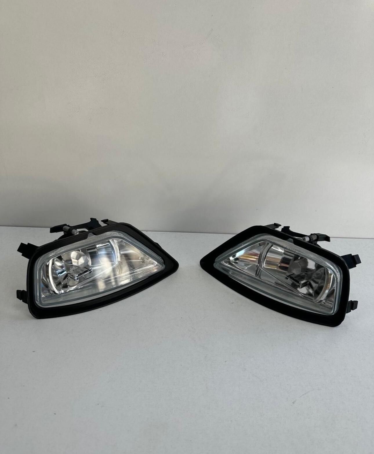 FOCUS 1 MAKYAJLI SİS TAKIMI