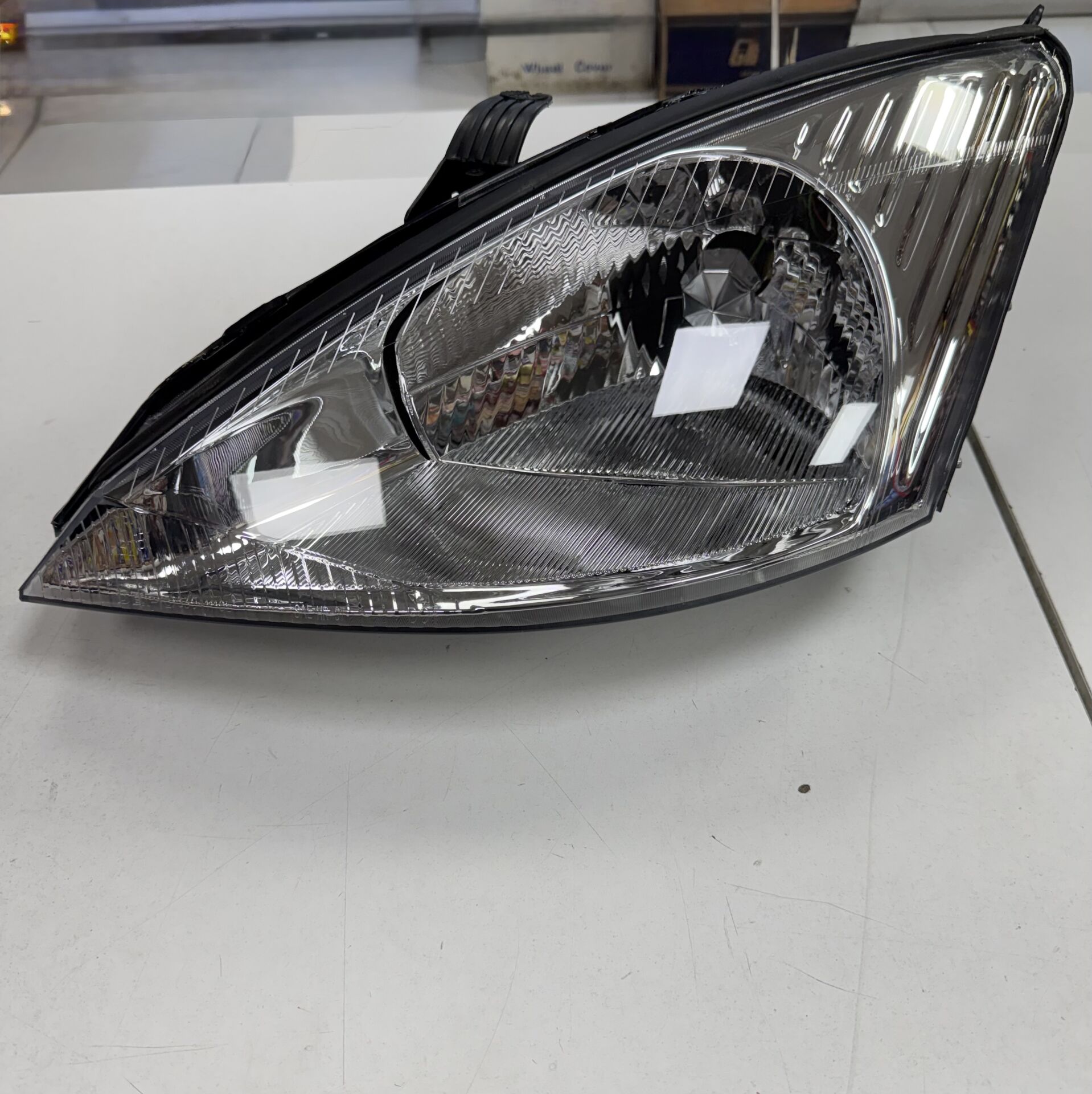 Ford Focus Sol Far 1998-2001 Arası Uyumlu