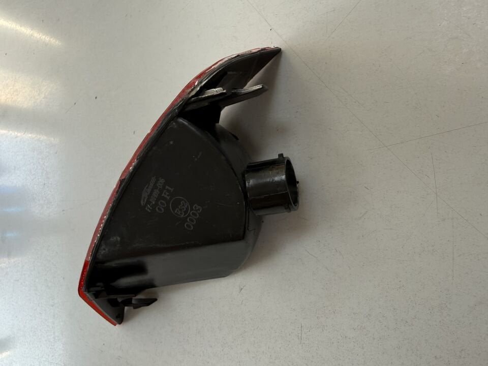Ford Focus Hatcback Geri Sis Lambası 2008-2011