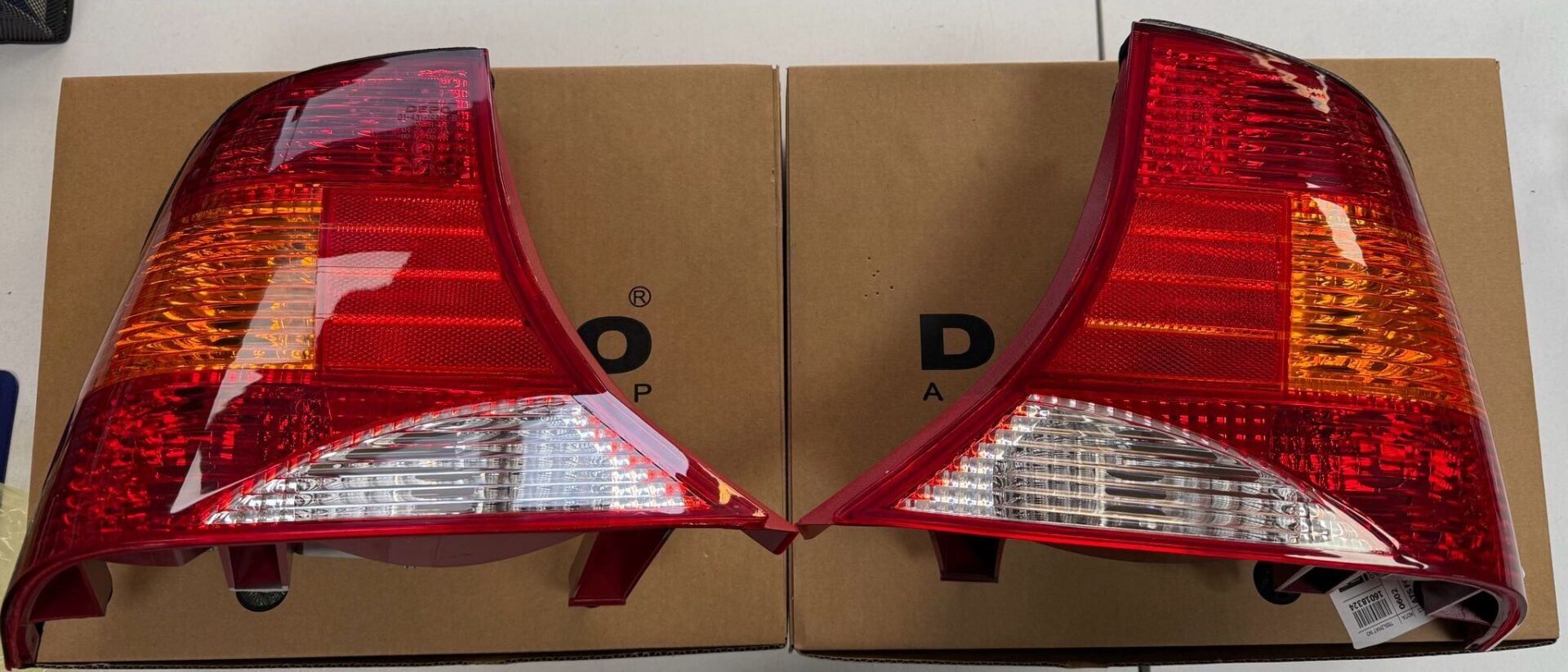 FOCUS 1 STOP LAMBASI SAĞ SOL TAKIM SEDAN